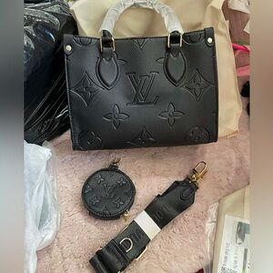 Cute purse with pouch